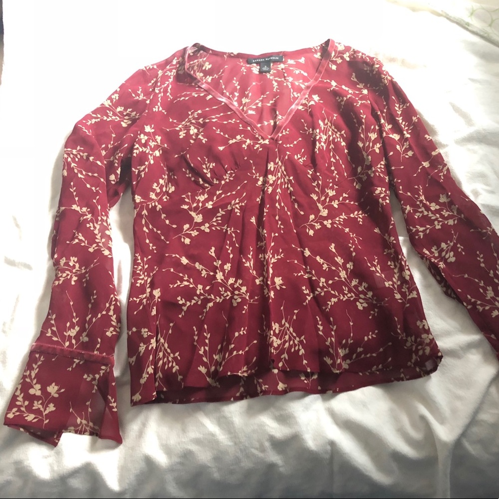 🌺 (3/$30) Banana Republic 100% Silk Blouse